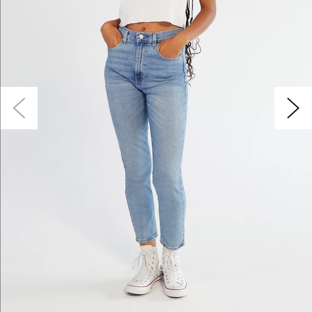 Urban Outfitters BDG GIRLFRIEND HIGH-RISE CROPPED JEAN